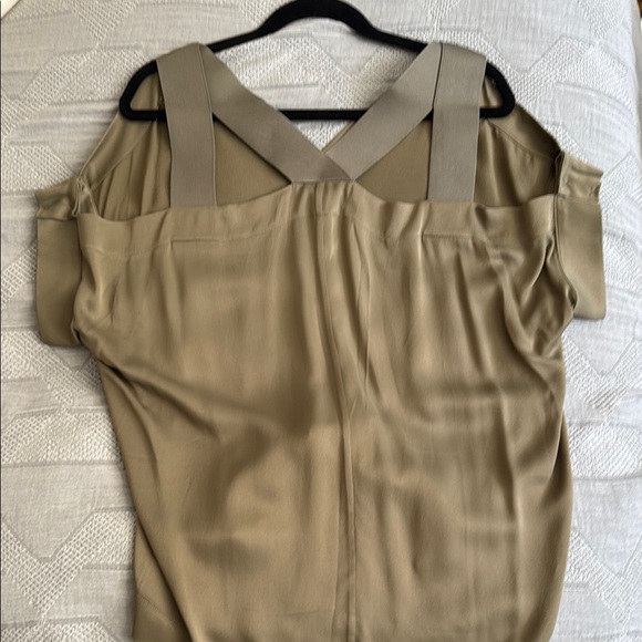Reiss Green Asymmetrical Short Sleeve Blouse - Picture 2 of 4